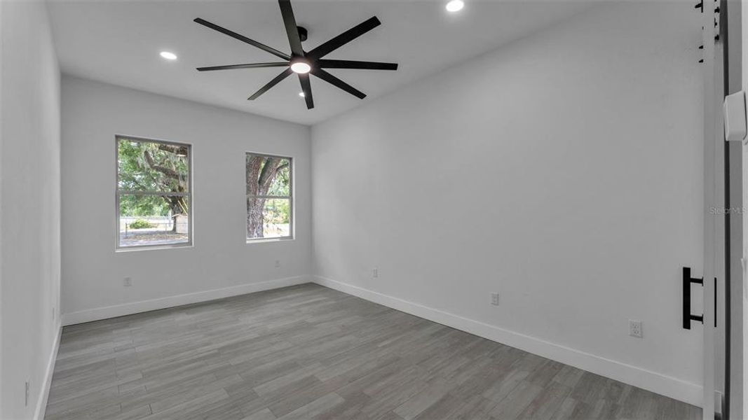 Spacious, unfurnished interior of a new home in , Plant City (Image 32). Spacious, unfurnished interior of a new home in , Plant City (Image 32).