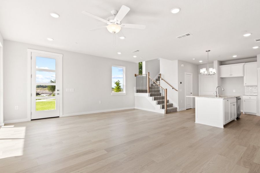 Spacious, unfurnished interior of a new home in Ten Mile Creek, Celina (Image 26).