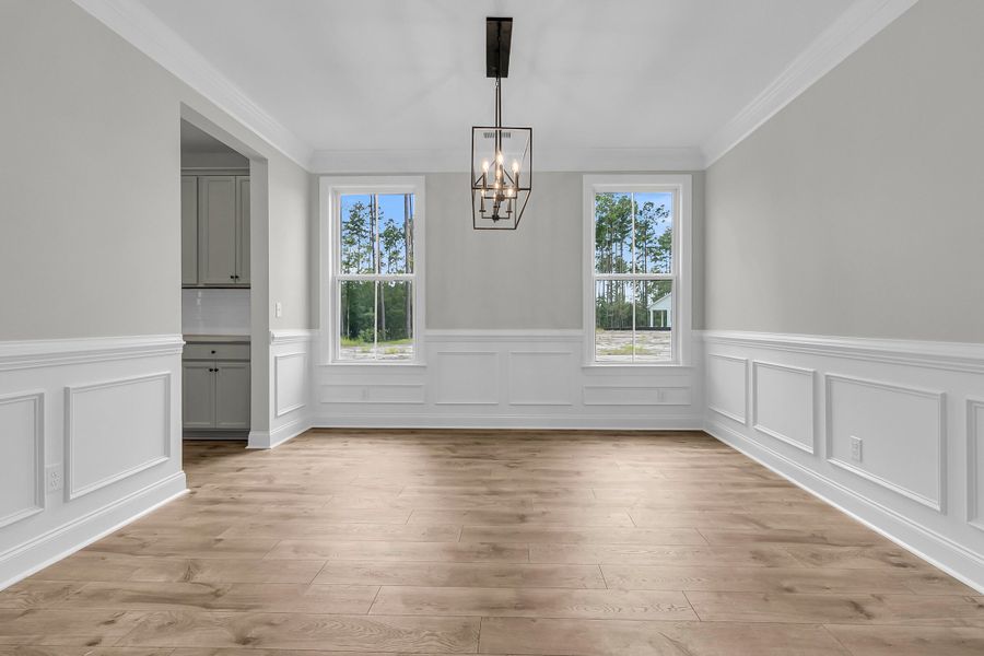 Spacious, unfurnished interior of a new home in Tidewater at Lakes of Cane Bay, Summerville (Image 24).