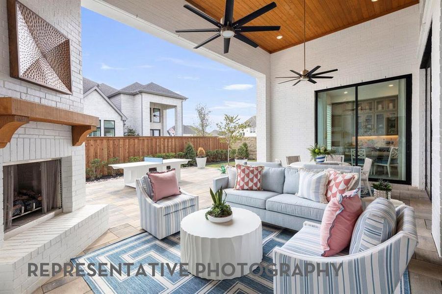 Exterior details and patio area of a home in Cambridge Crossing, Celina (Image 3).