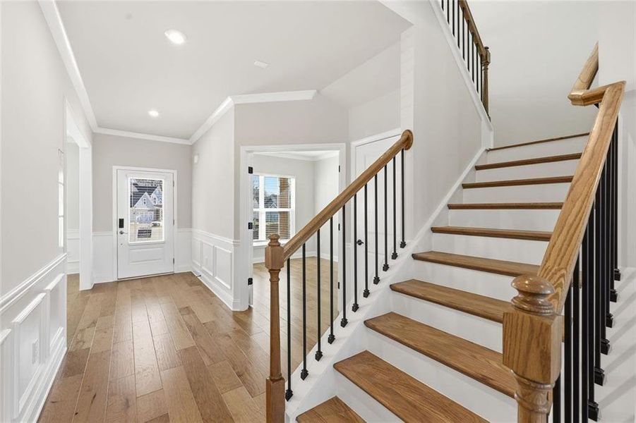 Spacious, unfurnished interior of a new home in Berkeley Mill, Cumming (Image 20).
