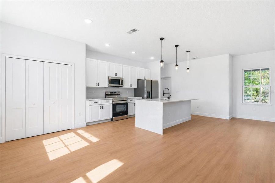 Image 29 of a home in .