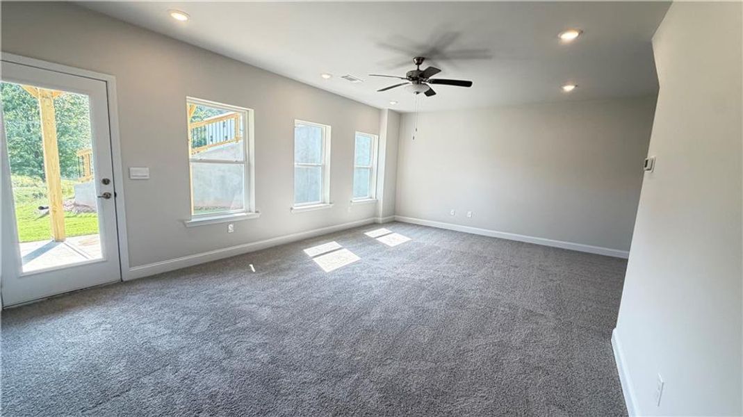 Spacious, unfurnished interior of a new home in Habersham Meadows, Demorest (Image 33).