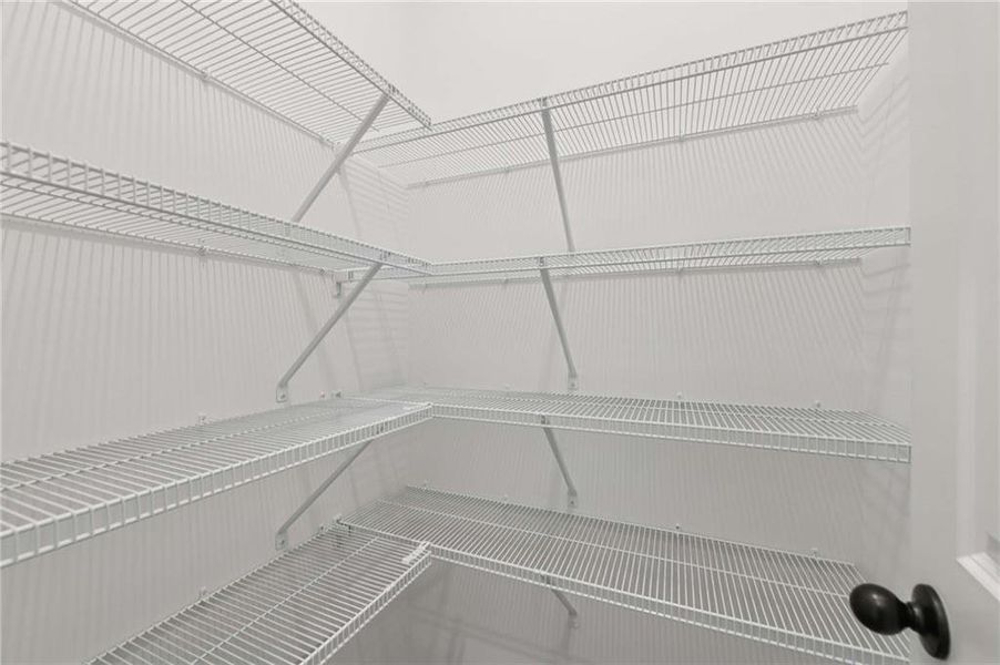 Spacious, unfurnished interior of a new home in Creekside, Dawsonville (Image 39).