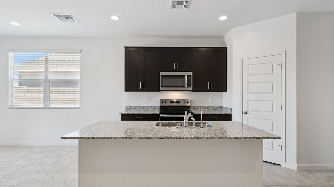 Furnished interior view inside a new home in Quail Ranch, San Tan Valley (Image 12). Furnished interior view inside a new home in Quail Ranch, San Tan Valley (Image 12).
