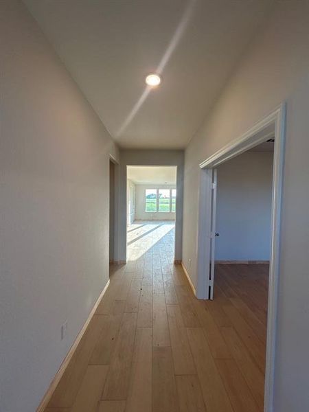 Spacious, unfurnished interior of a new home in Terra Escalante, Blue Ridge (Image 6).