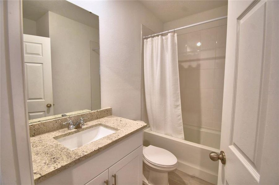 Furnished interior view inside a new home in Hammock Reserve - Signature Series, Haines City (Image 16). Furnished interior view inside a new home in Hammock Reserve - Signature Series, Haines City (Image 16).