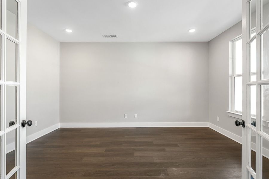 Image 41 of a home in Calista Farms.