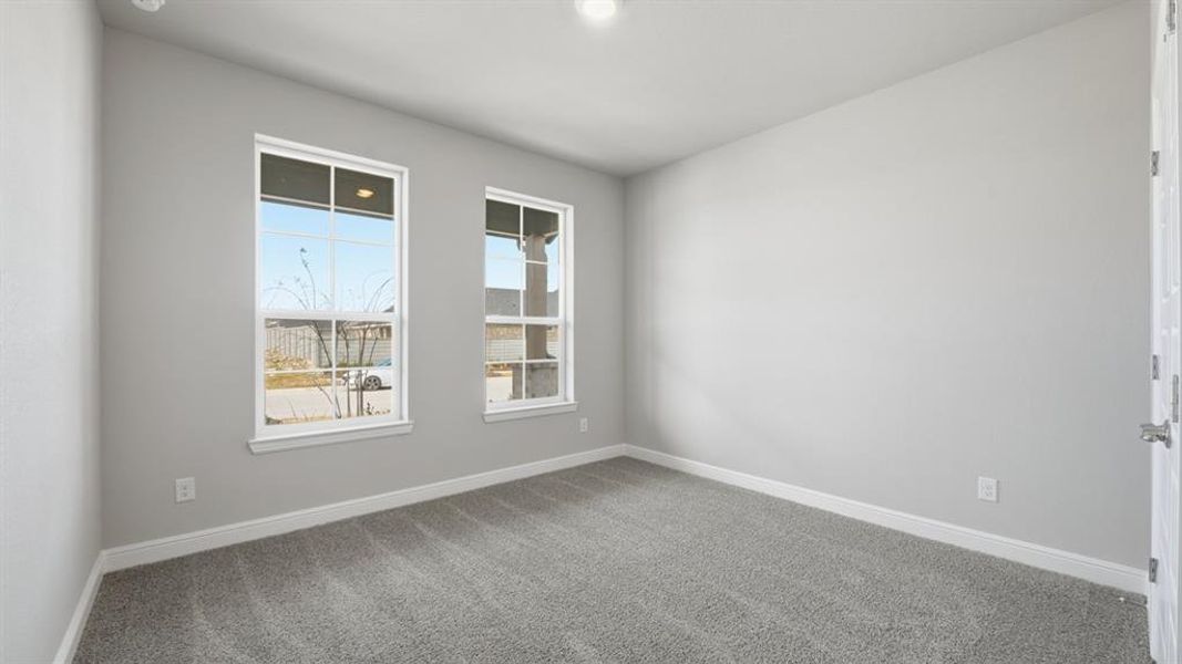 Spacious, unfurnished interior of a new home in Treeline, Justin (Image 18).