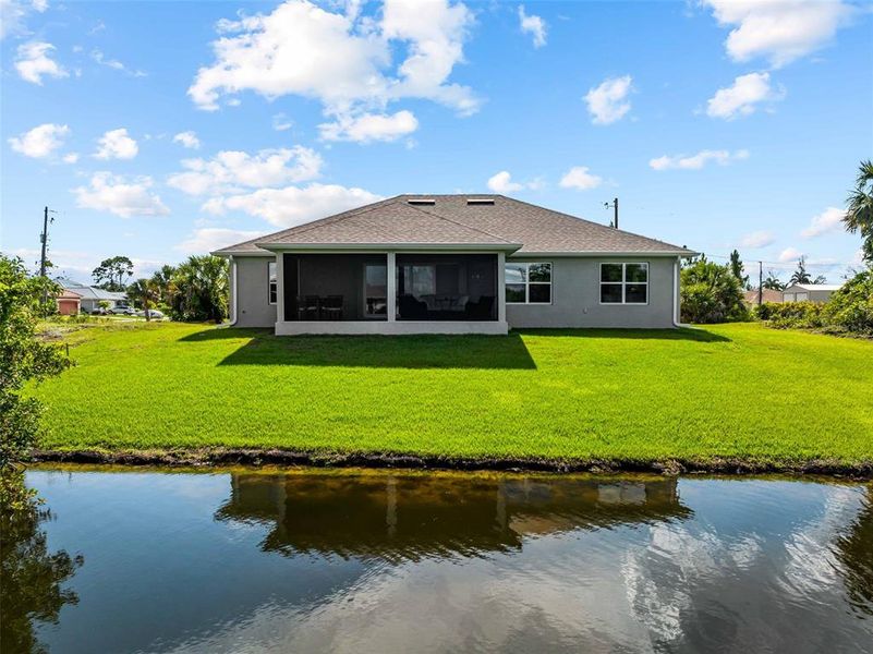 Exterior details and patio area of a home in Port Charlotte, Port Charlotte (Image 44).