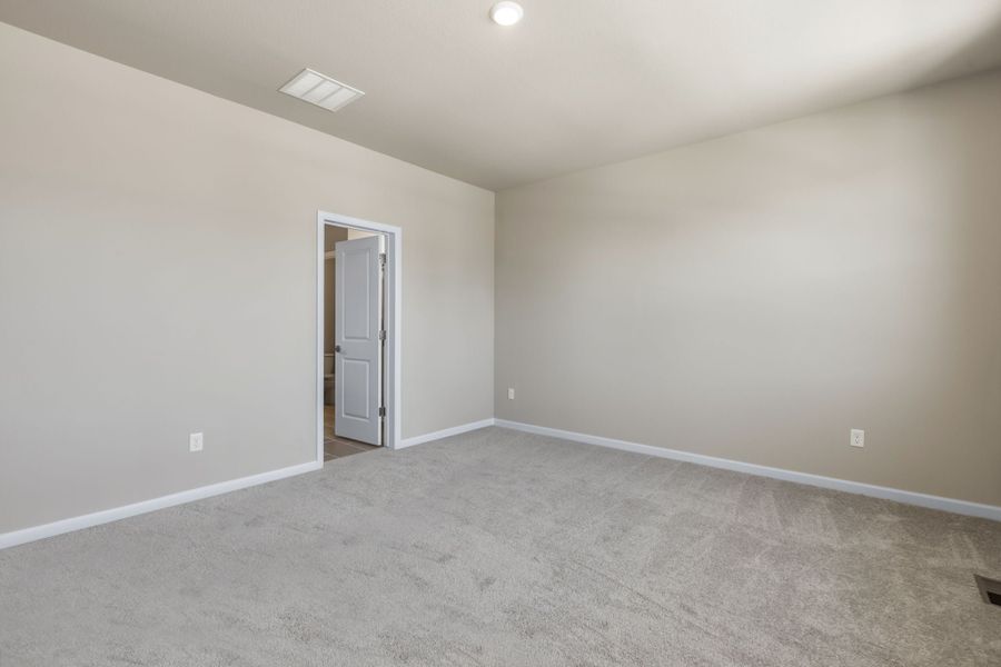 4br New Home in Windsor, CO.  - Slide 24
