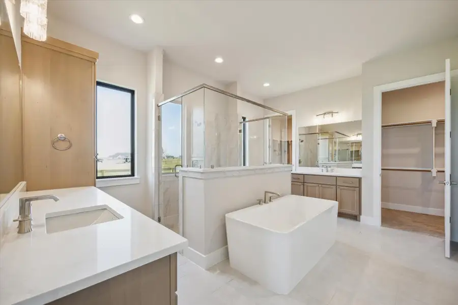 Primary Suite has 2 walk-in closets Primary Suite has 2 walk-in closets