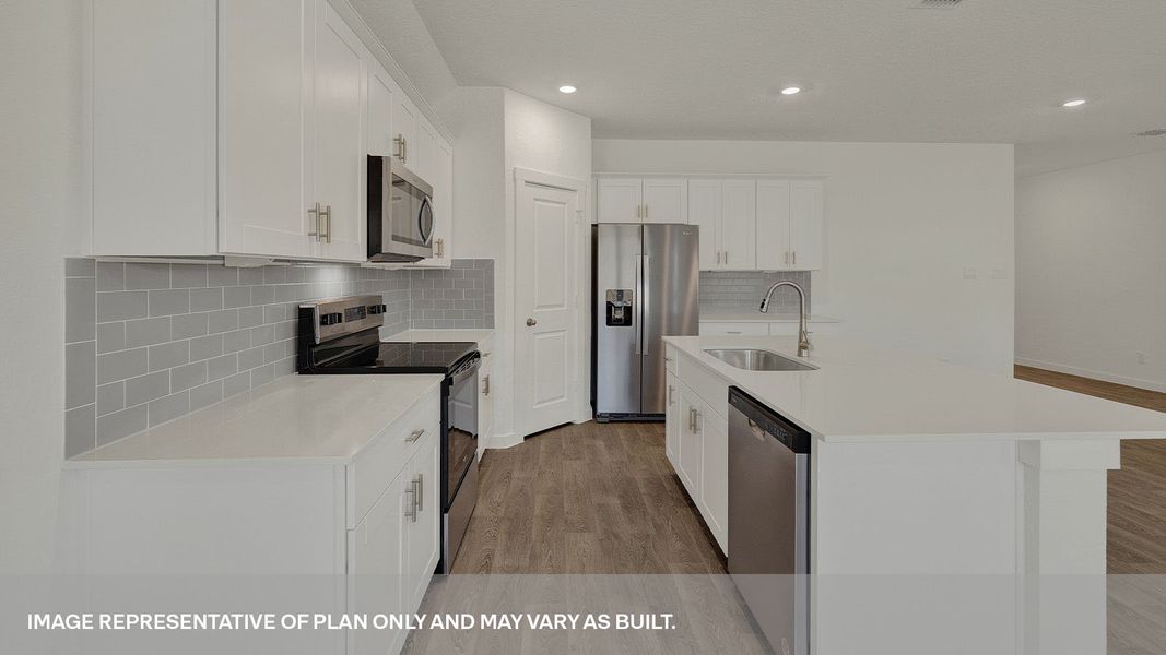 Representative furnished interior of a home built from the The Dean by D.R. Horton in Sonoma Oaks, Fredericksburg (Image 11). Representative furnished interior of a home built from the The Dean by D.R. Horton in Sonoma Oaks, Fredericksburg (Image 11).