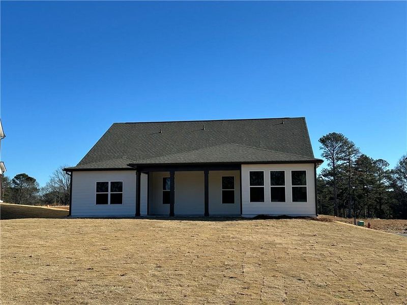 Exterior details and patio area of a home in Summerlin, Winder (Image 31).