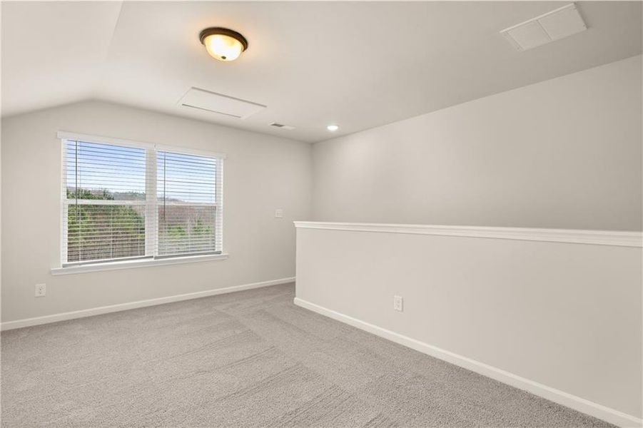 Spacious, unfurnished interior of a new home in Alcovy Village, Lawrenceville (Image 18).