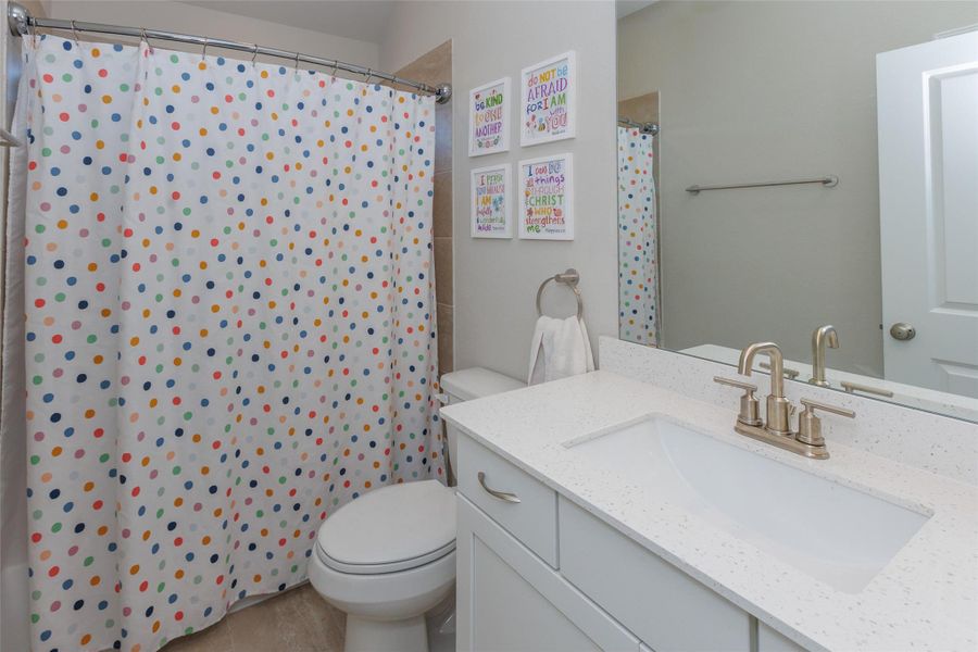 Furnished interior view inside a new home in Amira: Heritage Collection, Tomball (Image 30).