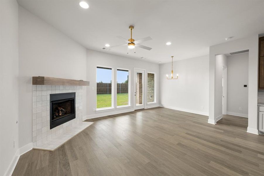 1873 Rough Ridge- Living Room-2