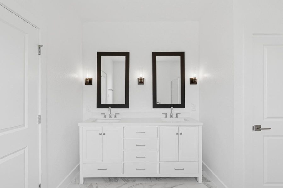 Relaxing primary bath with freestanding vanity Relaxing primary bath with freestanding vanity