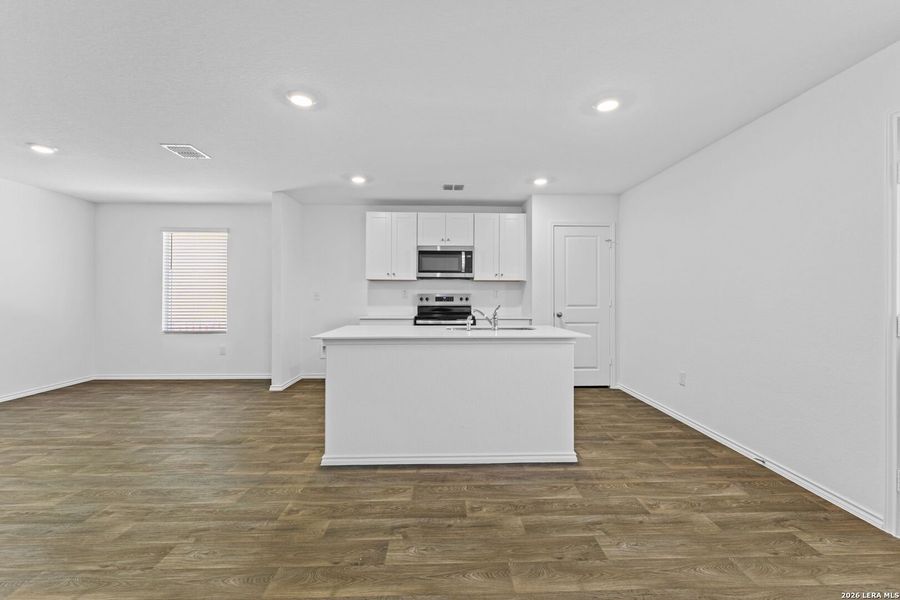 Image 30 of a home in Laurel Vistas.