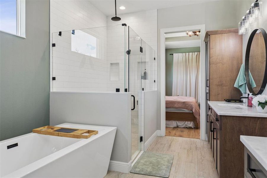Furnished interior view inside a new home in , Wesley Chapel (Image 45).