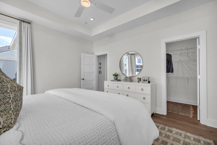 Furnished interior view inside a new home in Social Circle, Chattanooga (Image 12).