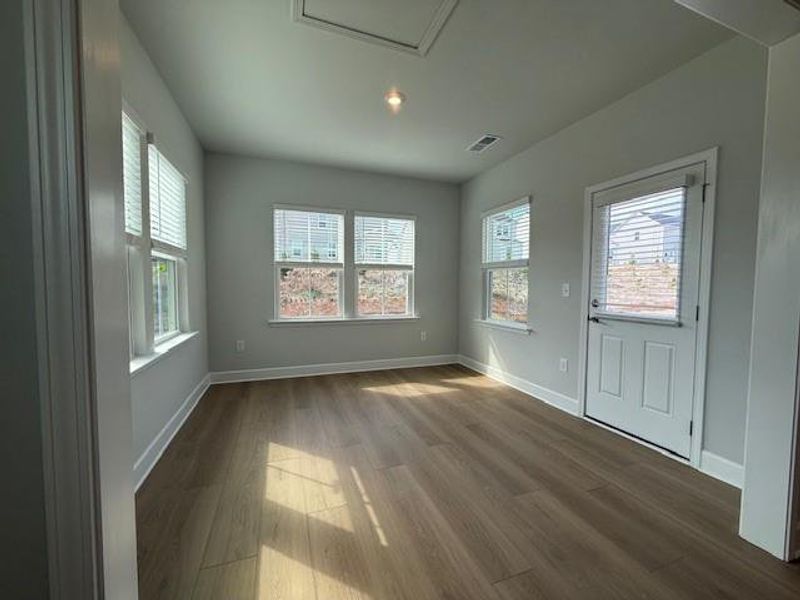 Spacious, unfurnished interior of a new home in Berkeley Mill, Cumming (Image 15).