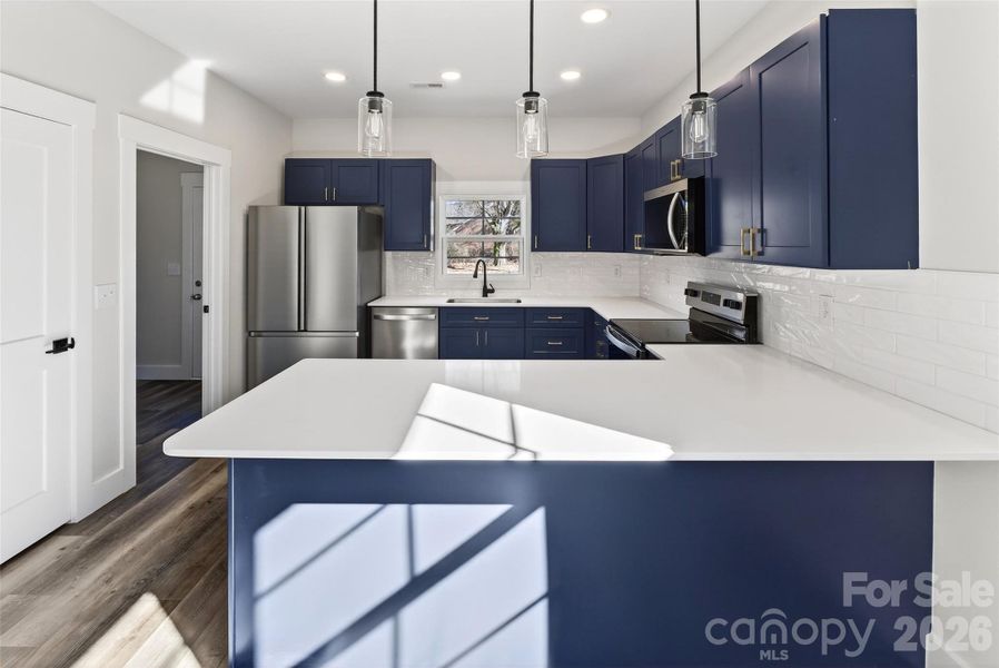 Furnished interior view inside a new home in , Gastonia (Image 13).