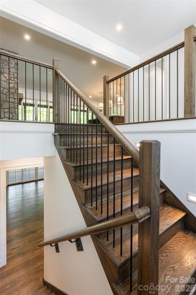 Spacious, unfurnished interior of a new home in , Hendersonville (Image 22).