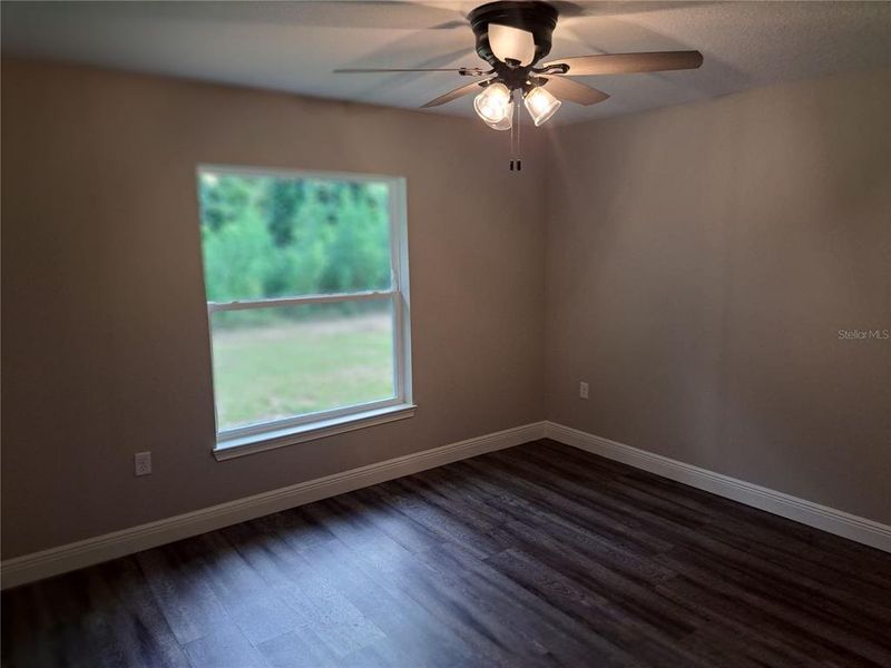 Spacious, unfurnished interior of a new home in , Citrus Springs (Image 17).