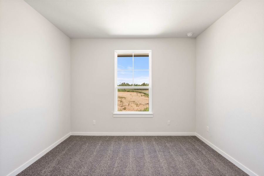 Spacious, unfurnished interior of a new home in Wolf Ranch, Georgetown (Image 45).