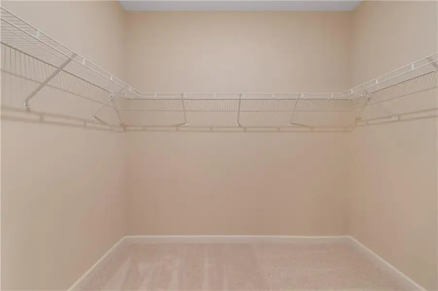 Spacious, unfurnished interior of a new home in Abbotts Crossing, Conyers (Image 20).