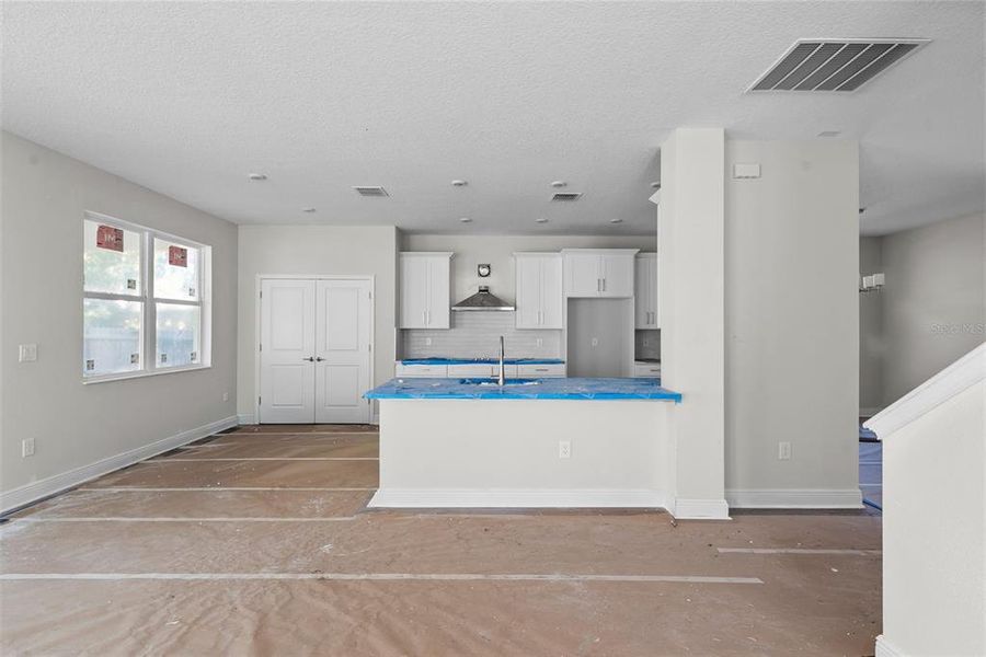 Furnished interior view inside a new home in , St. Petersburg (Image 15).