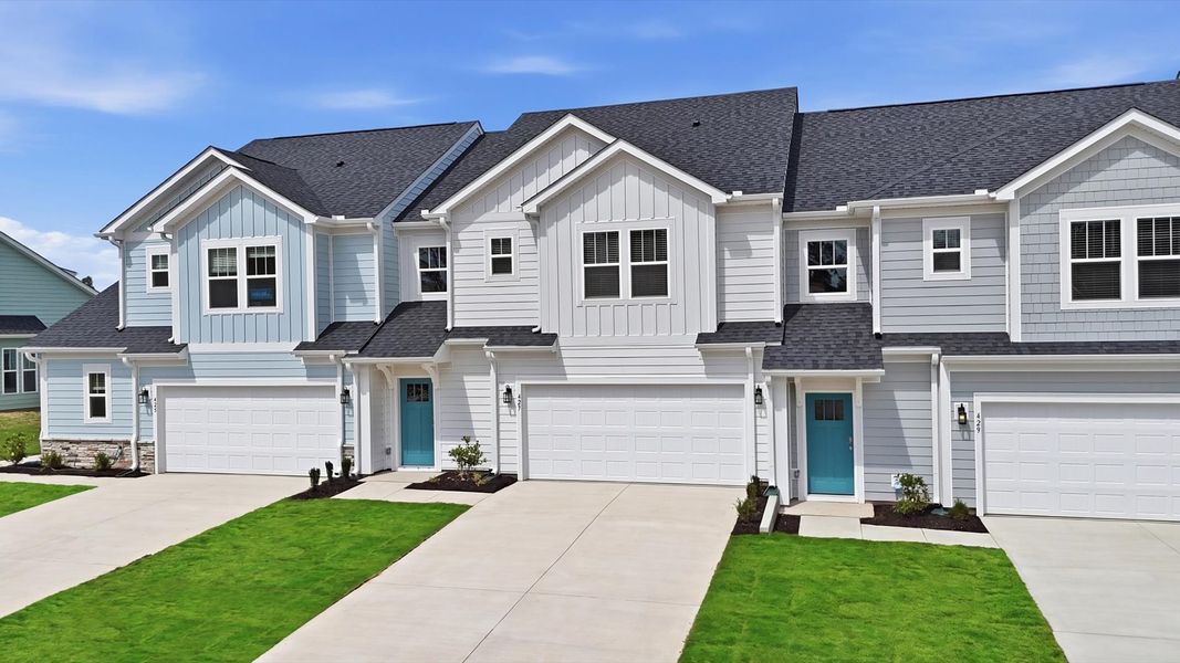 Top-notch exterior finishes in a select, well-established Anderson community Top-notch exterior finishes in a select, well-established Anderson community