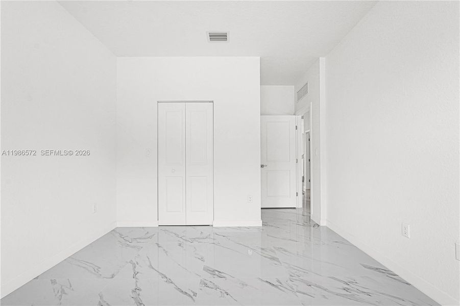 Spacious, unfurnished interior of a new home in , Miami (Image 53).