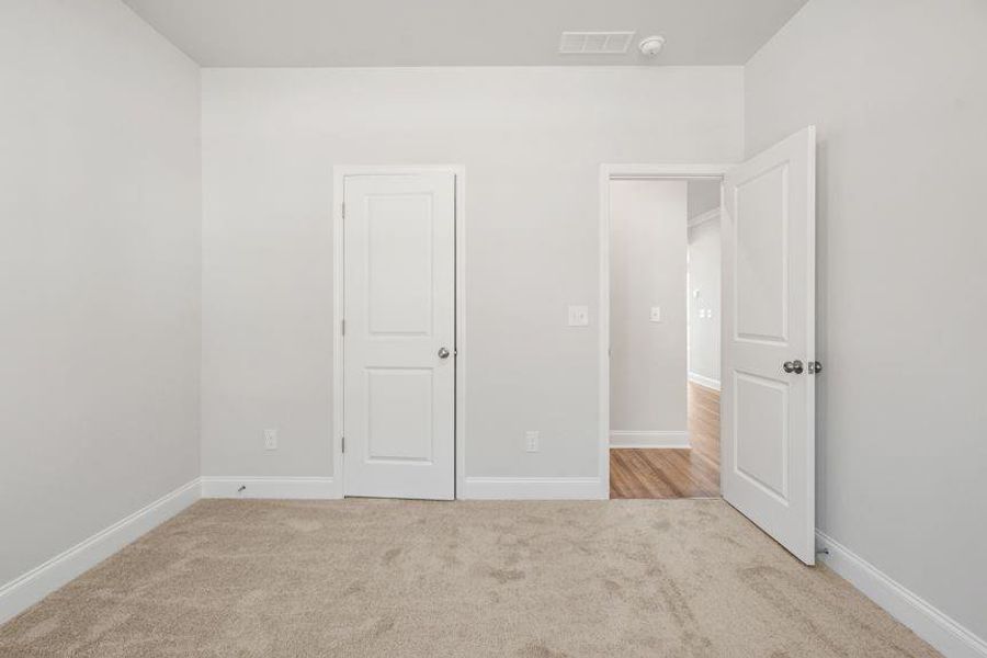 Spacious, unfurnished interior of a new home in Reserve at Hickory Walk, Kennesaw (Image 33). Spacious, unfurnished interior of a new home in Reserve at Hickory Walk, Kennesaw (Image 33).