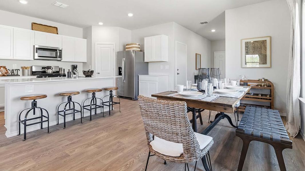 Furnished interior view inside a new home in Northspur, Terrell (Image 5).