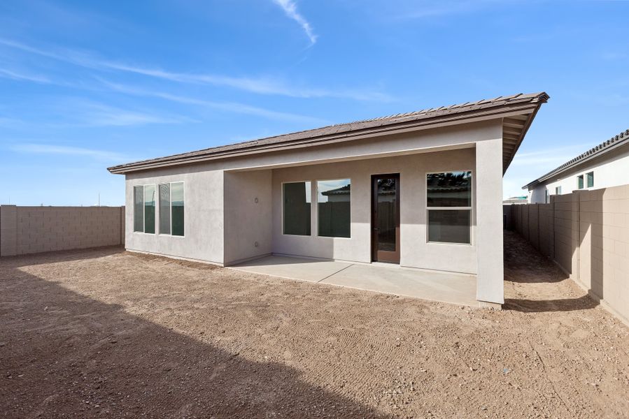Exterior details and patio area of a home in Tavolo at Soleo, San Tan Valley (Image 3).