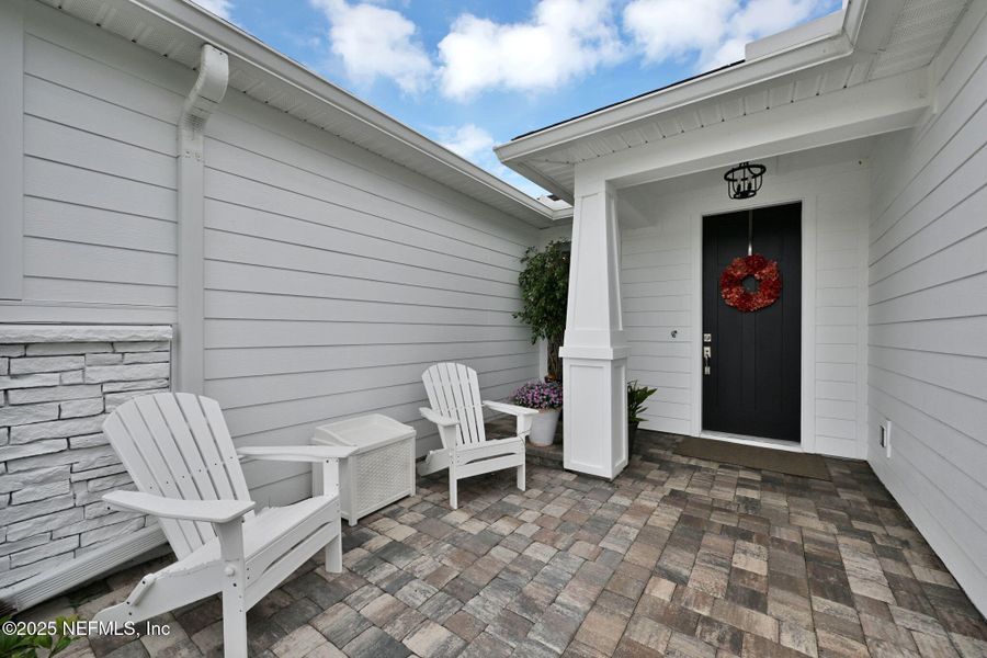 Exterior details and patio area of a home in , Jacksonville (Image 3). Exterior details and patio area of a home in , Jacksonville (Image 3).