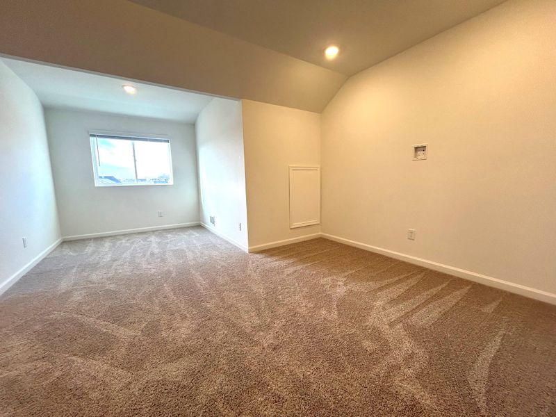 Spacious, unfurnished interior of a new home in Bristol Ridge Townhomes, Ann Arbor (Image 21). Spacious, unfurnished interior of a new home in Bristol Ridge Townhomes, Ann Arbor (Image 21).