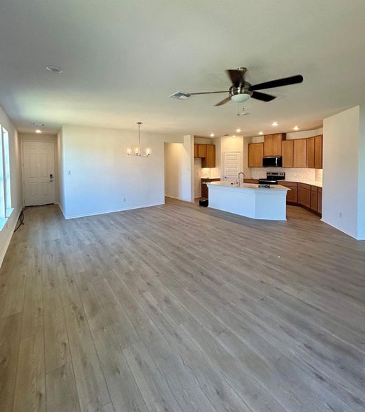 Spacious, unfurnished interior of a new home in Retreat at San Gabriel, Georgetown (Image 24). Spacious, unfurnished interior of a new home in Retreat at San Gabriel, Georgetown (Image 24).