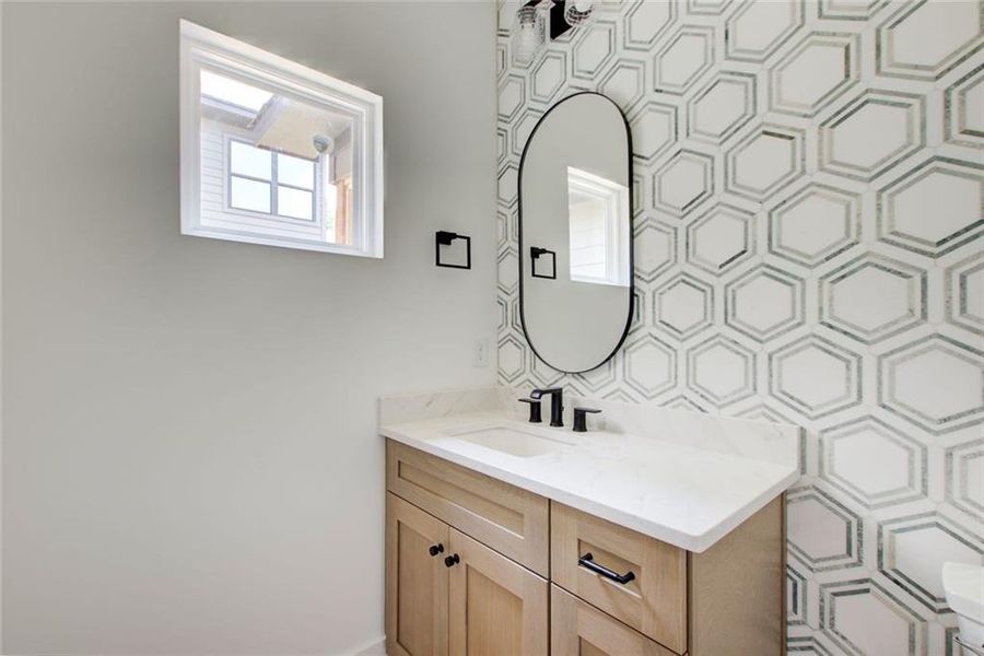 Image 36 of a home in .