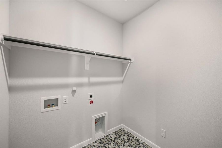 28-web-or-mls-1427-golden-mdw-dr