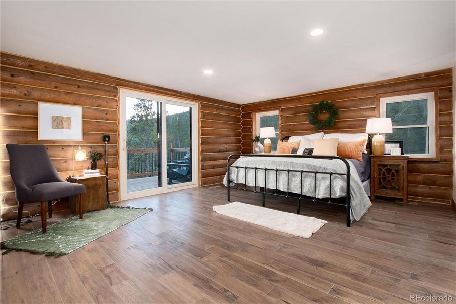 Furnished interior view inside a new home in , Idaho Springs (Image 10).