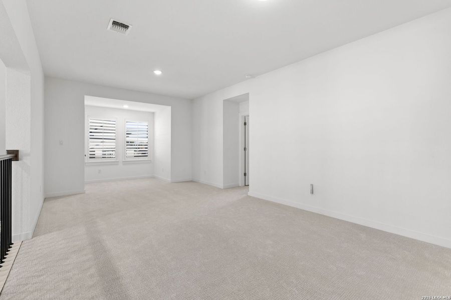 Spacious, unfurnished interior of a new home in , Kyle (Image 22).