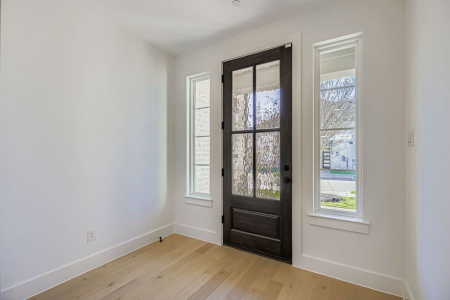 Spacious, unfurnished interior of a new home in Castle Hills Northpointe - Townhomes, Carrollton (Image 14). Spacious, unfurnished interior of a new home in Castle Hills Northpointe - Townhomes, Carrollton (Image 14).