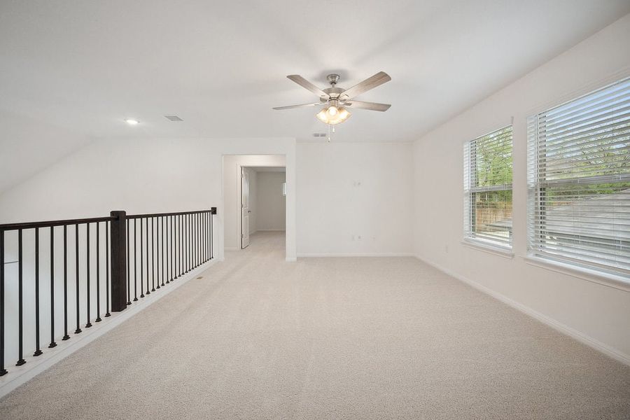 Spacious, unfurnished interior of a new home in The Hills of Bear Creek, Manchaca (Image 34).