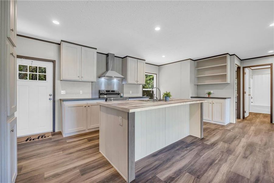 Furnished interior view inside a new home in , Hartwell (Image 5). Furnished interior view inside a new home in , Hartwell (Image 5).