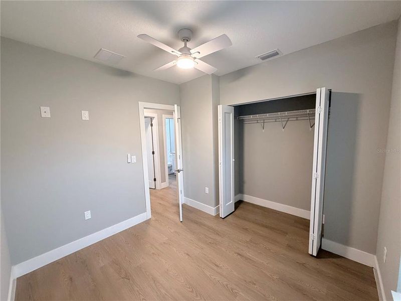 Spacious, unfurnished interior of a new home in , Spring Hill (Image 21).