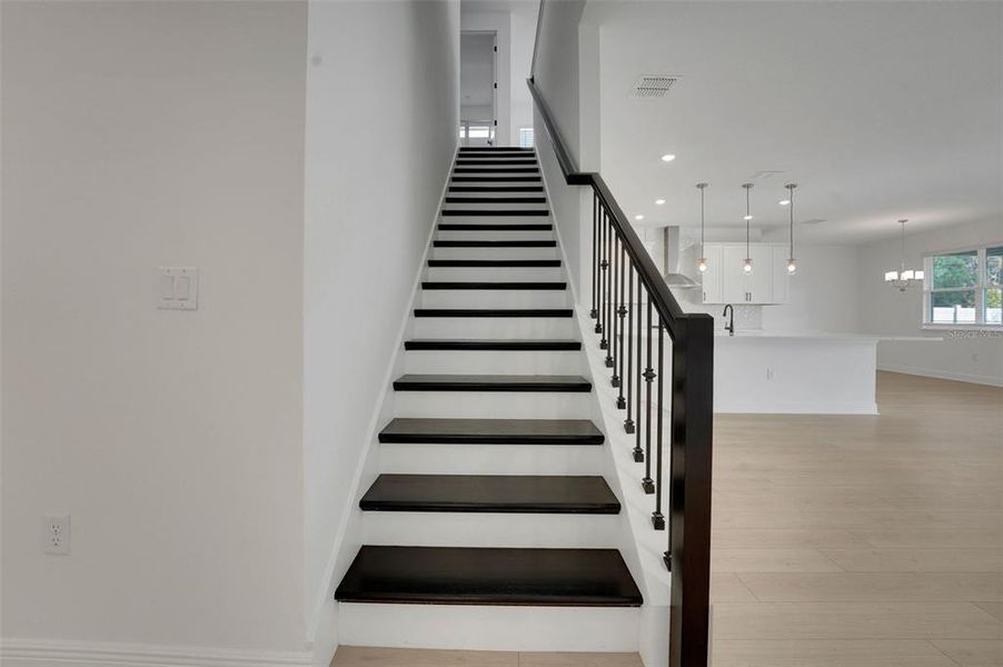 Spacious, unfurnished interior of a new home in Palms at Windermere, Windermere (Image 20).