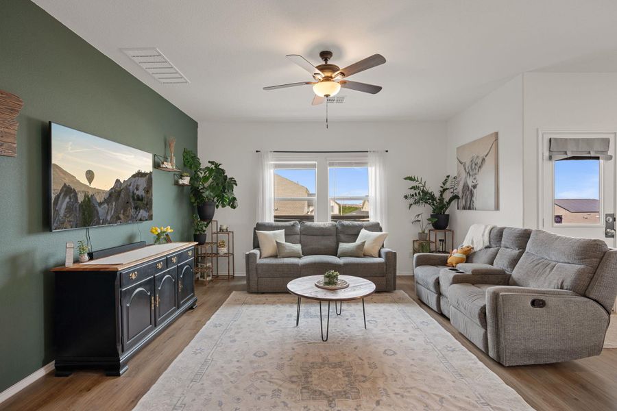 Furnished interior view inside a new home in Thunder Rock, Marble Falls (Image 18).